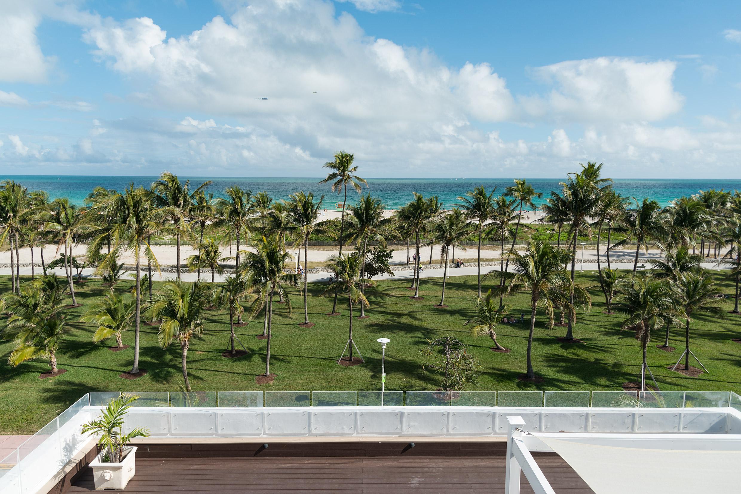 Penguin Hotel Miami Beach Exterior photo