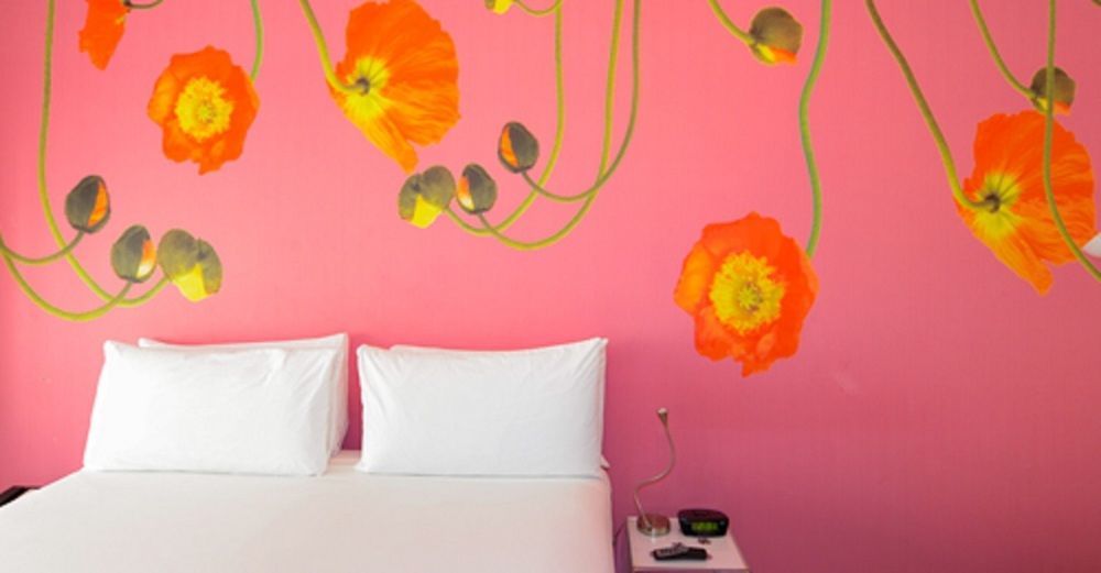Penguin Hotel Miami Beach Exterior photo