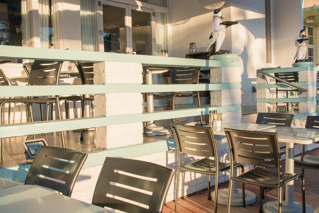 Penguin Hotel Miami Beach Exterior photo