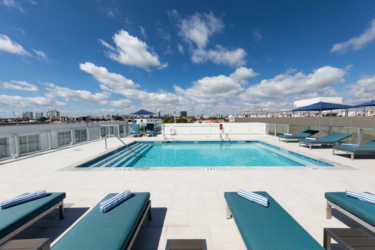 Penguin Hotel Miami Beach Exterior photo